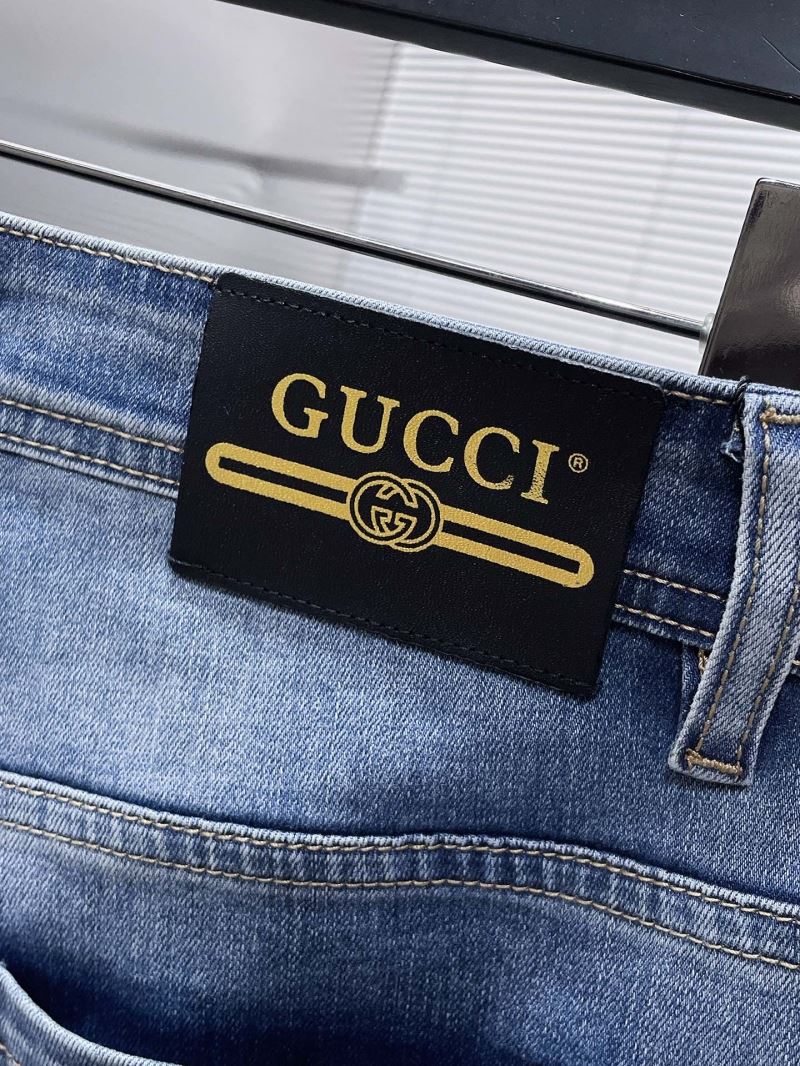 Gucci Jeans